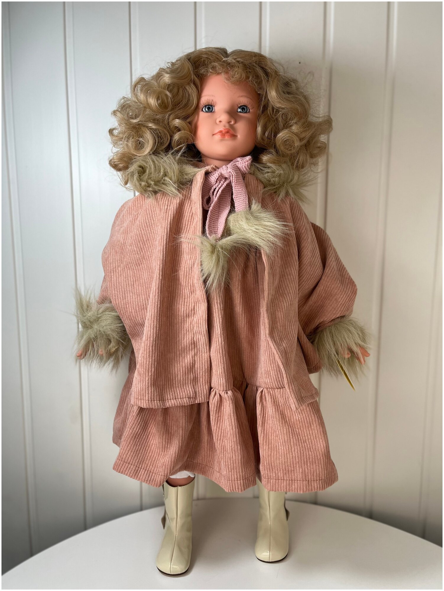 Коллекционная кукла Carmen Gonzalez "Миранда", 70 см, арт. 5310