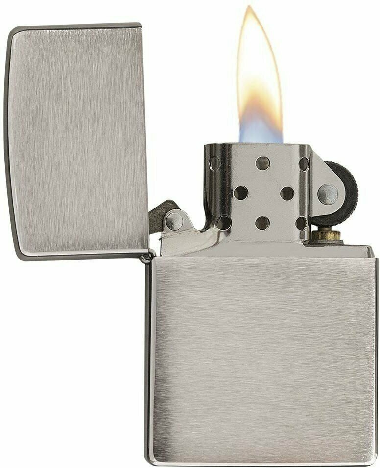 Зажигалка ZIPPO Classic с покрытием Brushed Chrome, латунь/сталь, серебристая, матовая, 38x13x57 мм № 200