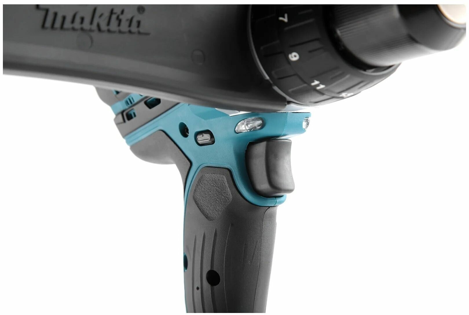 Дрель-шуруповерт аккумуляторная Makita DHP458Z LXT