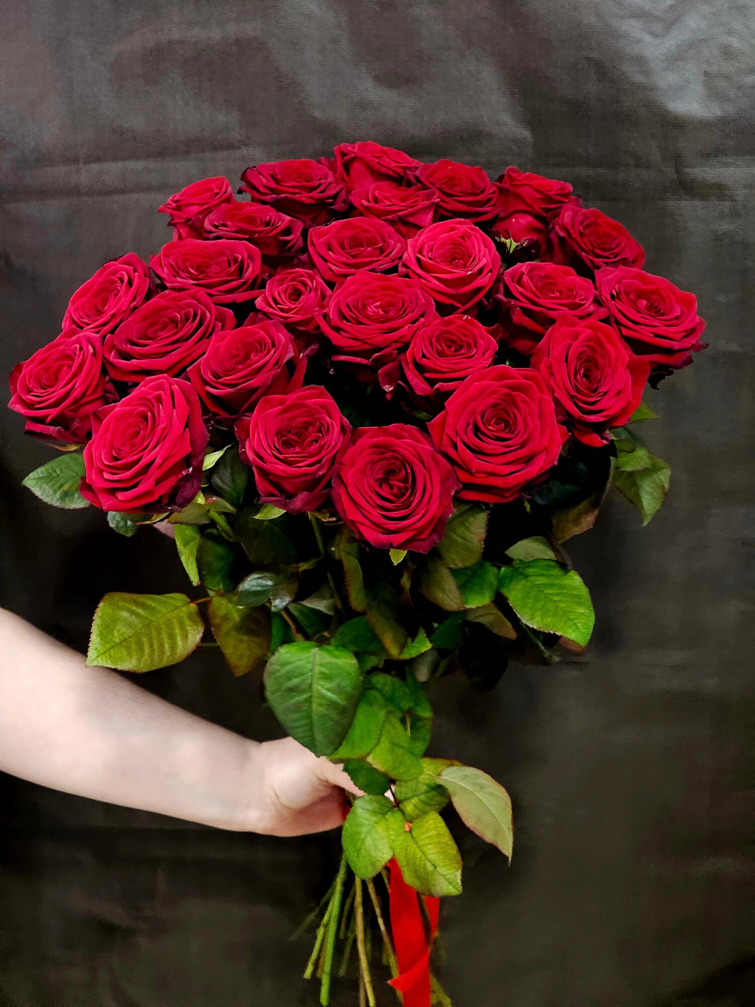 Букет из 21 красных розы