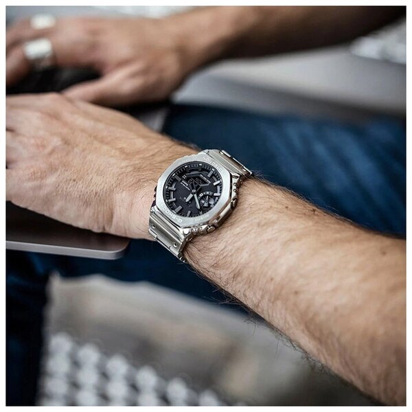 Наручные часы CASIO G-Shock GM-B2100D-1A, черный, серый