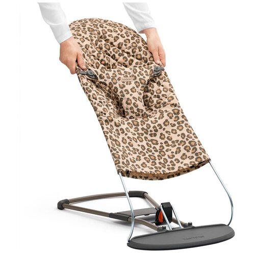 фото Сменный чехол babybjorn для кресла-шезлонга, cotton, цвет: леопард бежевый