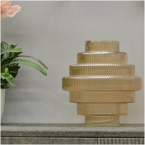 Ваза декоративная для цветов Даяна цвет янтарный