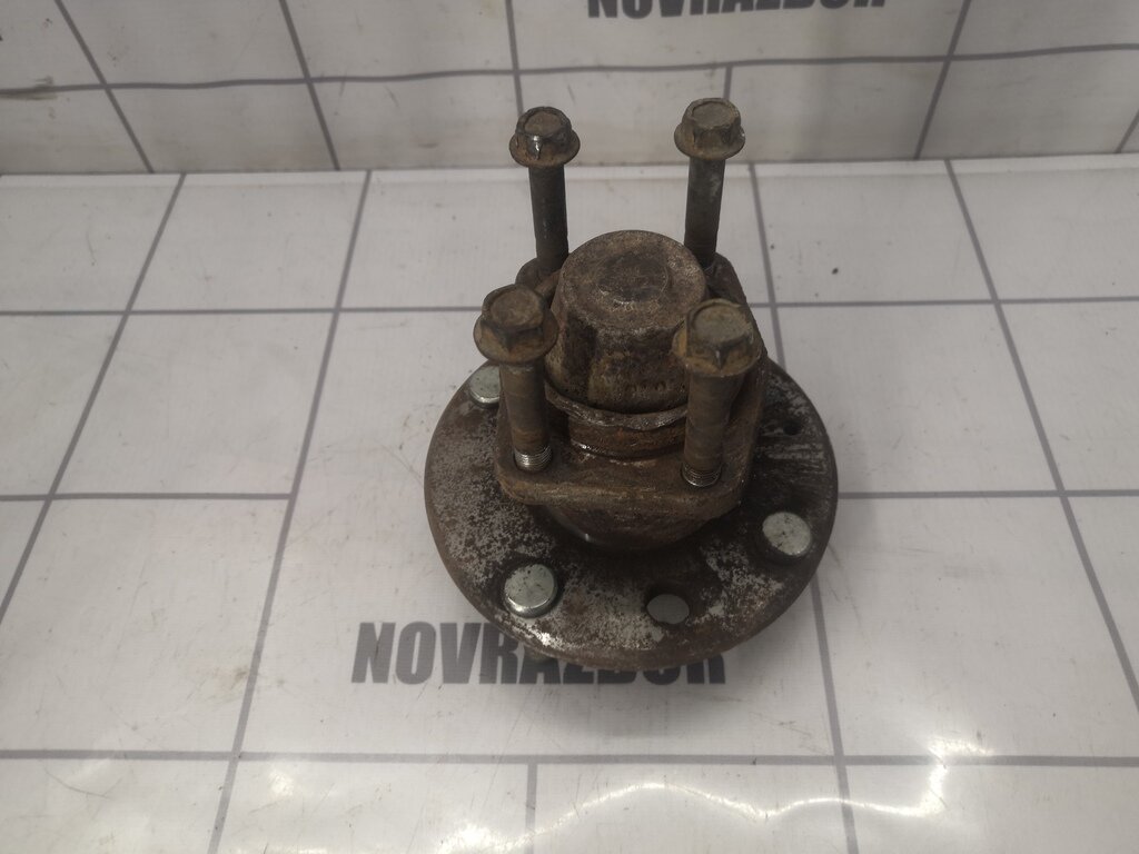 Ступица задняя Chevrolet Lacetti 04-13