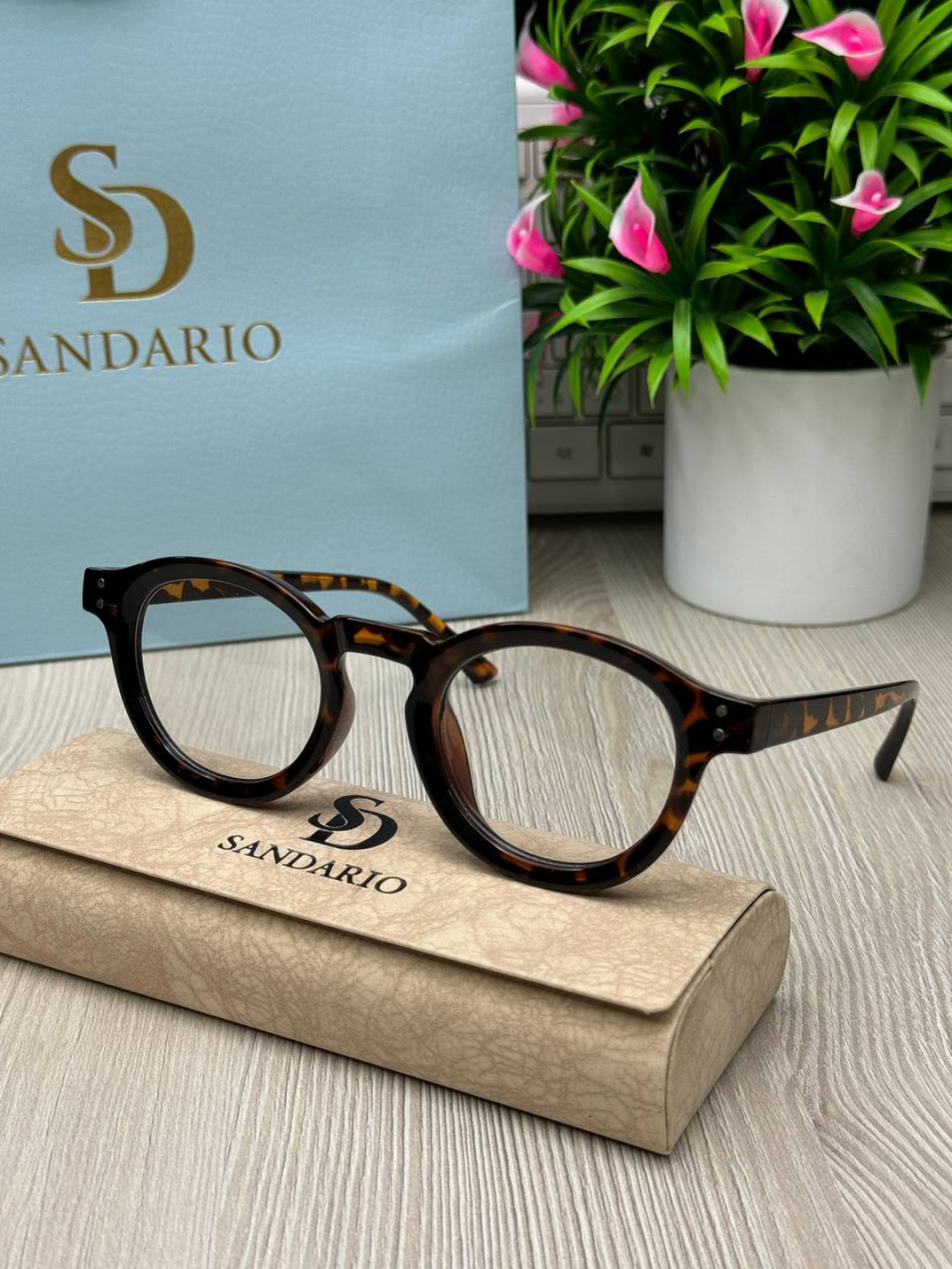 Солнцезащитные очки