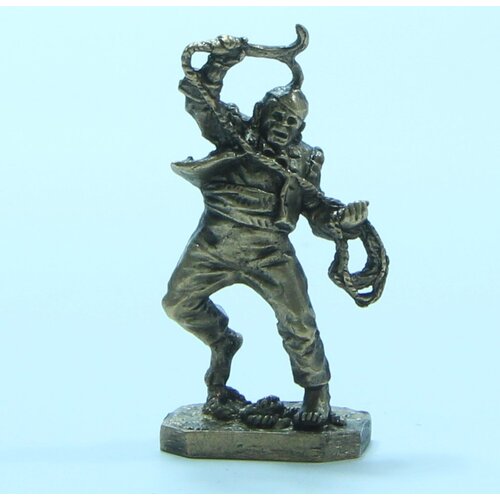 Бронзовая статуэтка Пират с кошкой (серия Пираты)