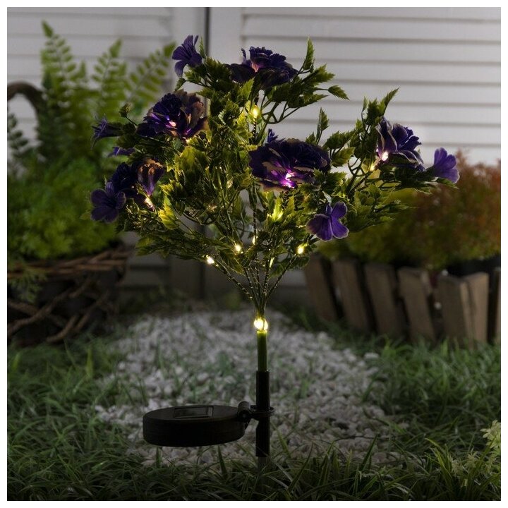 фото Светильник садовый на солнечной батарее "Кустовая роза", 62 см, 28LED, 300 m/ah, Т/белый