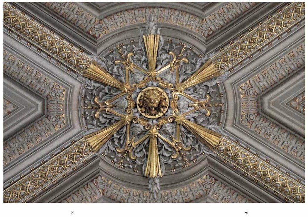 Галерея канделябров в Ватикане - фото №8