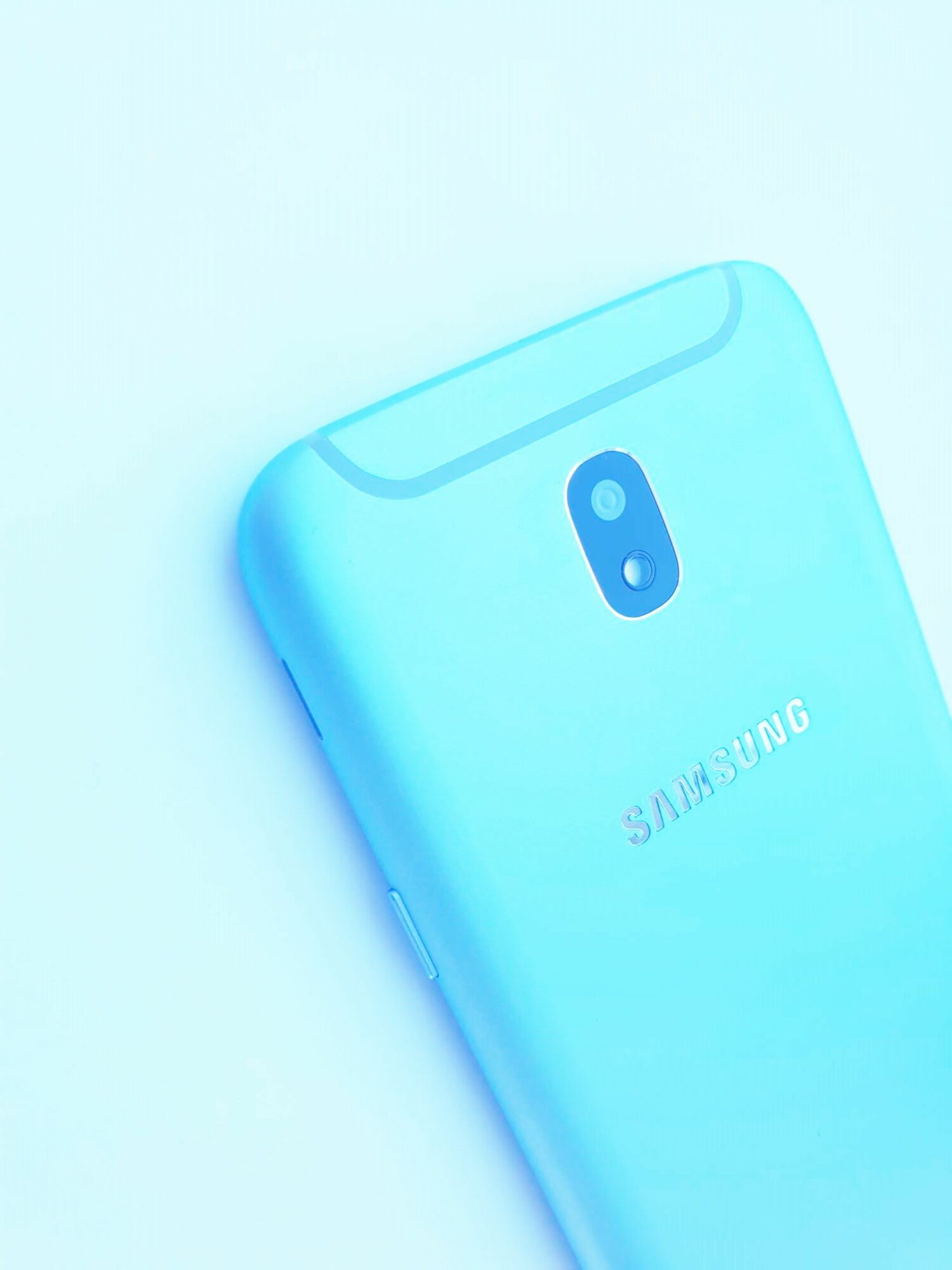 Телефон игрушка Galaxy J5 SM-J530FM 5.2" серебристый