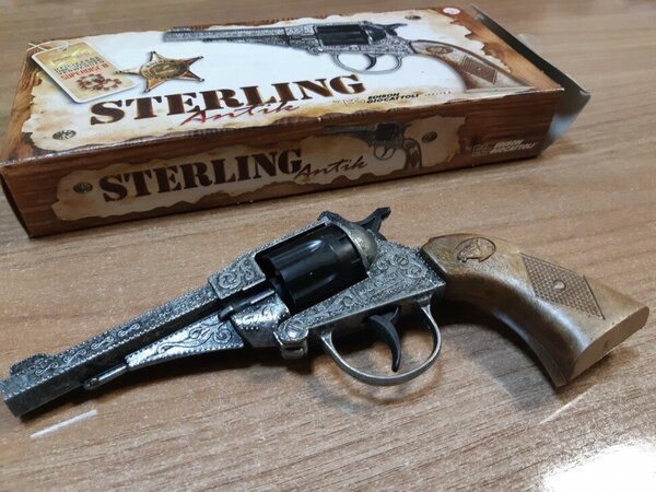 Игрушка Револьвер Edison Giocattoli Western Deluxe Sterling Antik (220/96)