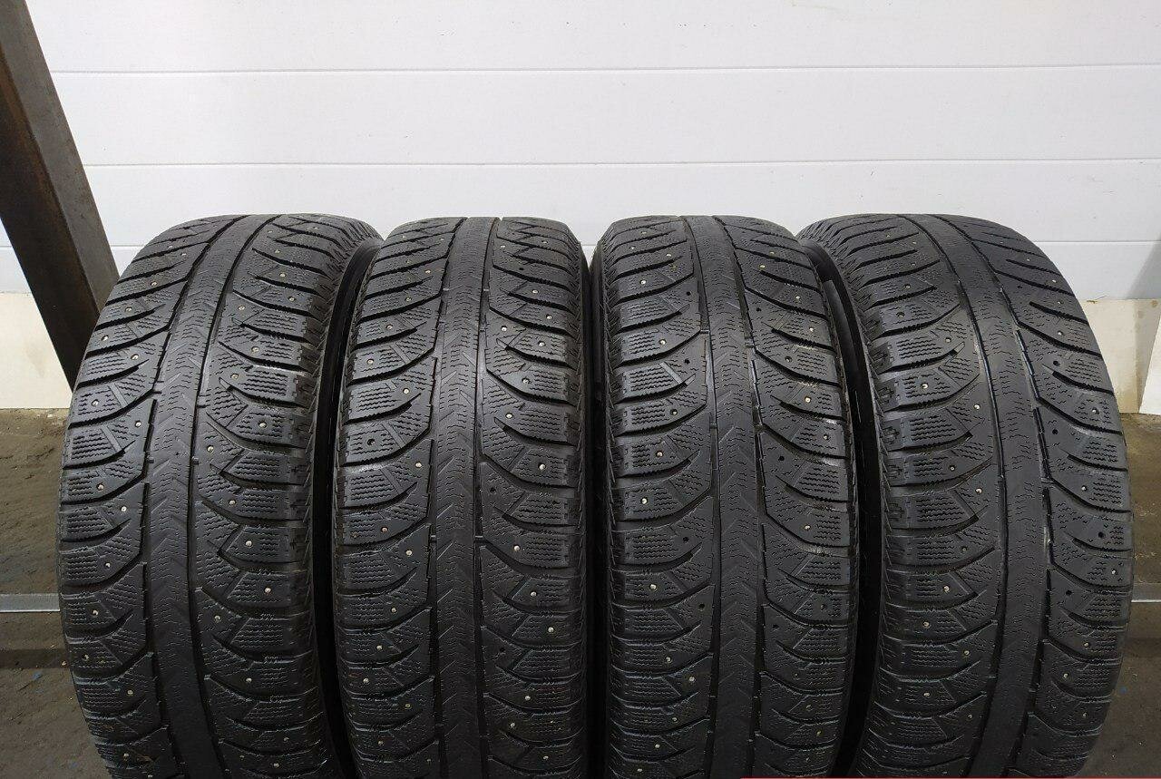 Bridgestone Ice Cruiser 7000 235/65 R17 БУ Шины Зимние