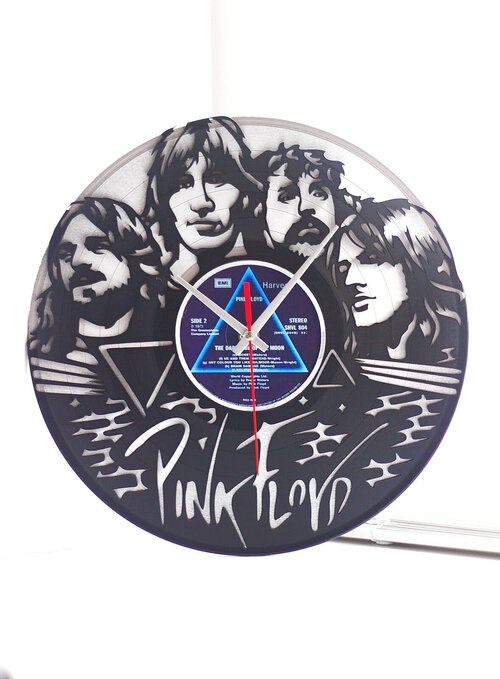 Настенные часы из виниловых пластинок Pink Floyd / Пинк Флойд