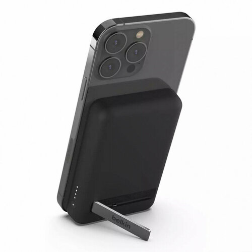 Внешний аккумулятор Belkin Magnetic Wireless Power Bank 5000 мАч BPD004BTBK черный 6990₽