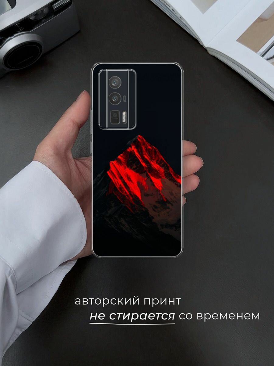 Чехол на Xiaomi Redmi K60/Poco F5 Pro / Редми К60/Поко F5 Pro с принтом Красная гора — фото 1