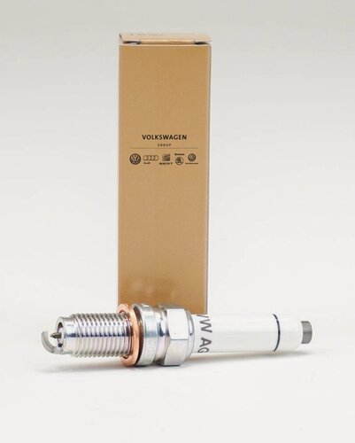 Изображение товара Свеча зажигания для автомобилей VAG (VW/Audi/Skoda/Seat) 04E905602