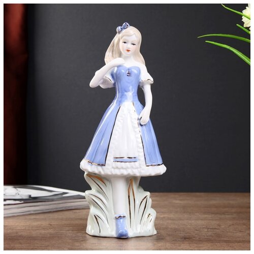 фото Сувенир керамика "девушка в голубом платье " 23х9,5х6,5 см 4624536 сима-ленд