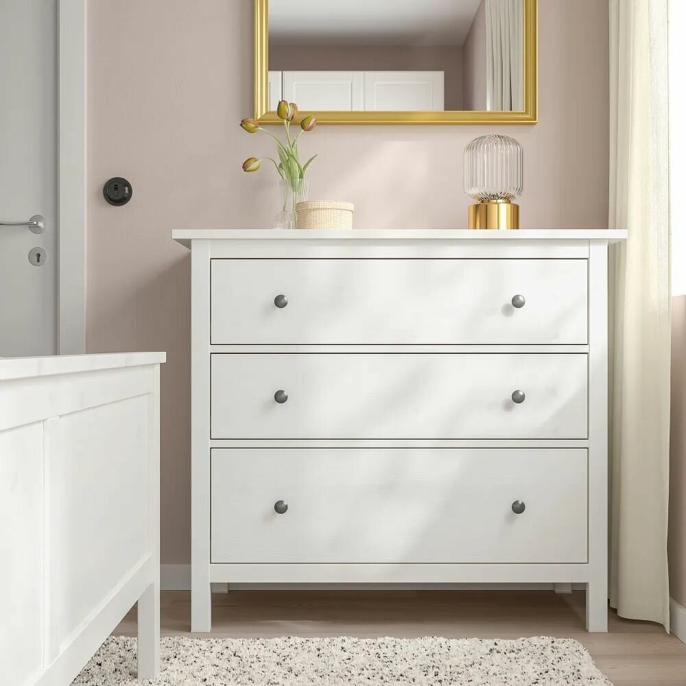 Комод Хемнэс (HEMNES), 108х96 см, 3 ящика, массив сосны, Белый лак - фотография № 1