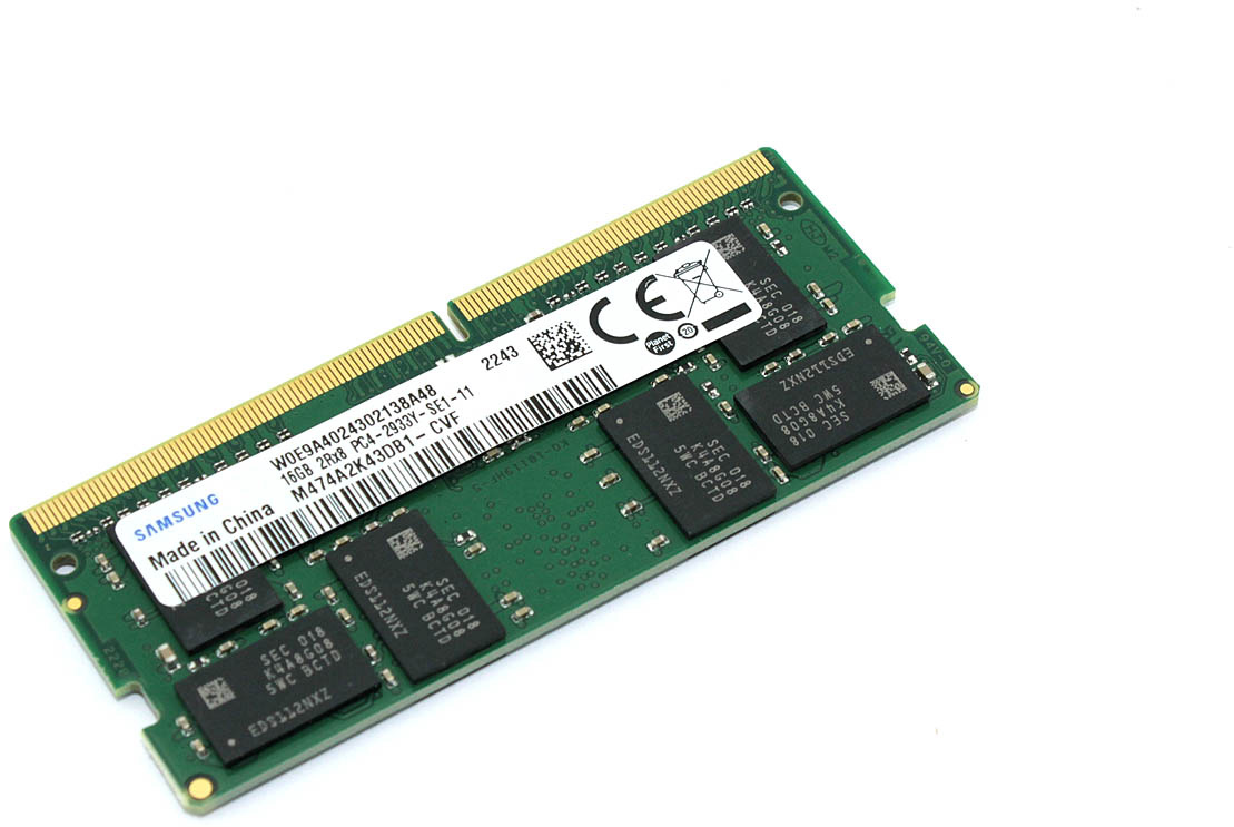 Оперативная память Samsung DDR4 2933 МГц SODIMM CL21 M474A2K43DB1-CVF