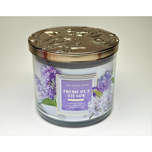 Bath and Body Works свеча ароматическая с 3-мя фитилями Fresh Cut Lilacs