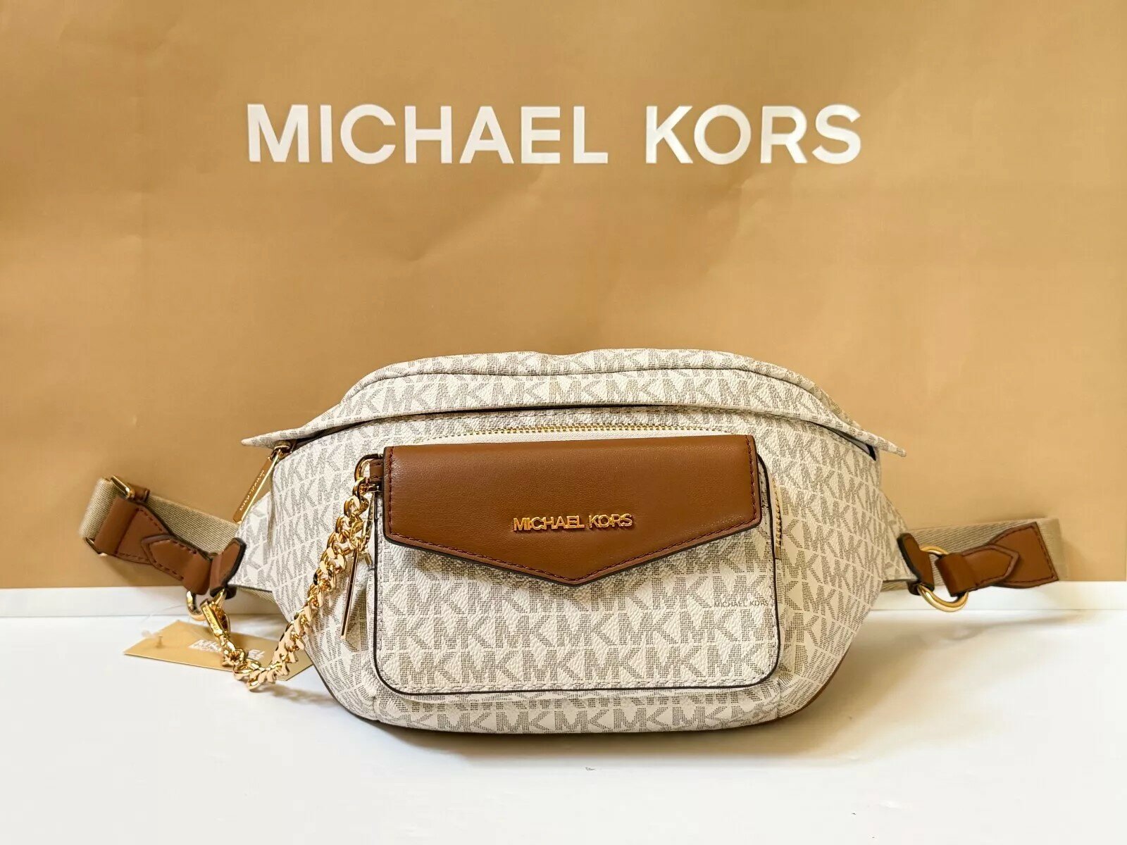 Сумка поясная MICHAEL KORS Michael Kors Maisie 2 In 1