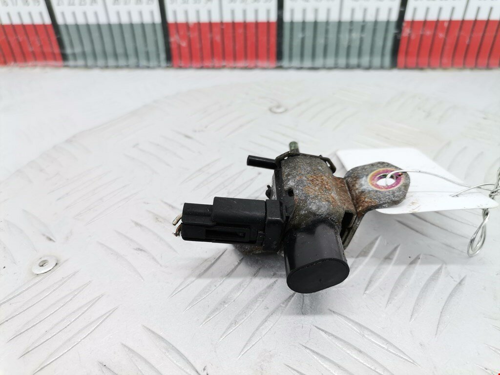 Клапан воздушный Ford Mondeo 3 1357314 арт. 1749745