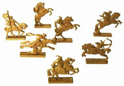 Фигурки воинов  Золотая орда   7 фигурок 