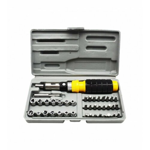 Набор инструментов для автомобиля Набор инструментов 41 предмет в кейсе 462₽