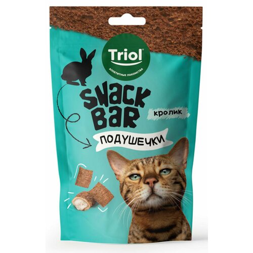 Triol SNACK BAR корм для кошек и котов лакомство хрустящие мини - подушечки с начинкой из кролика, 30 гр.