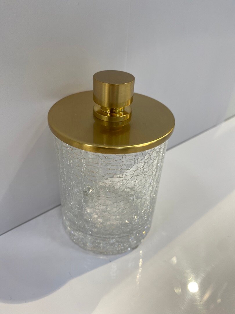 Баночка для ватных дисков с крышкой настольная WINDISCH CRACKED CRYSTAL GLASS 88125SO золото матовое