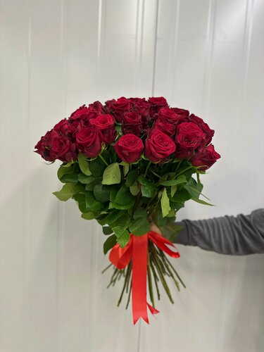 Изображение товара Букет цветов от KATTY GARDEN, красные розы ароматные 31шт, высота 60 см, записка В подарок