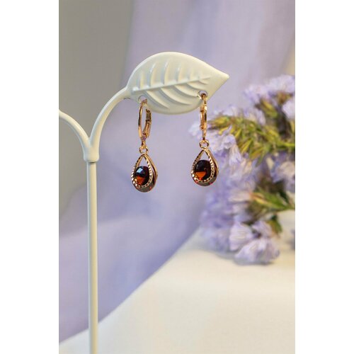 Серьги  Рубиновая роса, циркон, размер 26 мм, золотой, красный