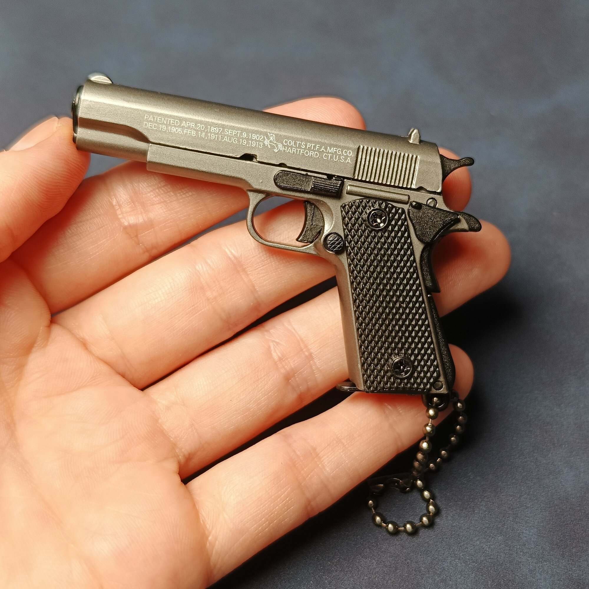 Пистолет Кольт 1911, 7 см, сувенирное оружие, металлический брелок