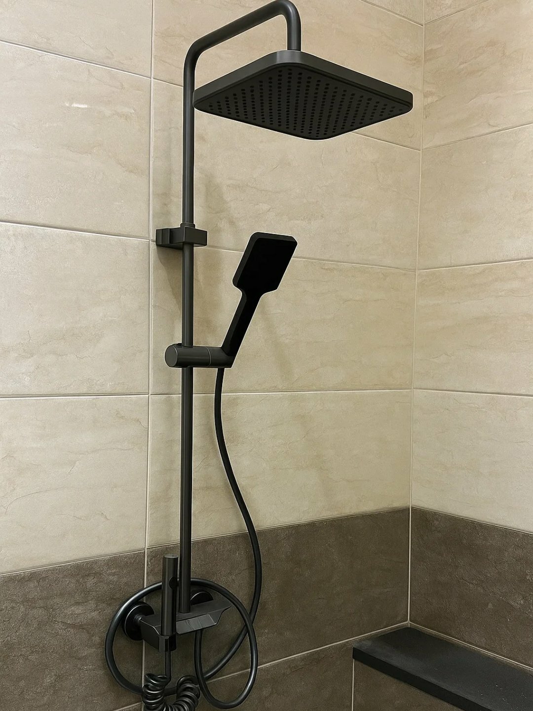 Современная душевая система, с верхним и ручным душем