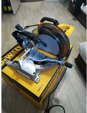 Black & Decker-Dewalt S713  Miter Saw 10 Compound-DWS713