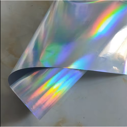 Голографическая самоклеющаяся пленка для для печати и оклейки авто 1500₽