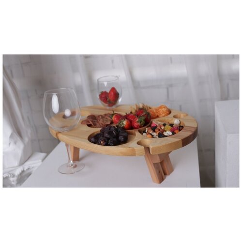 Столик винный из Бука 47х30х16 см