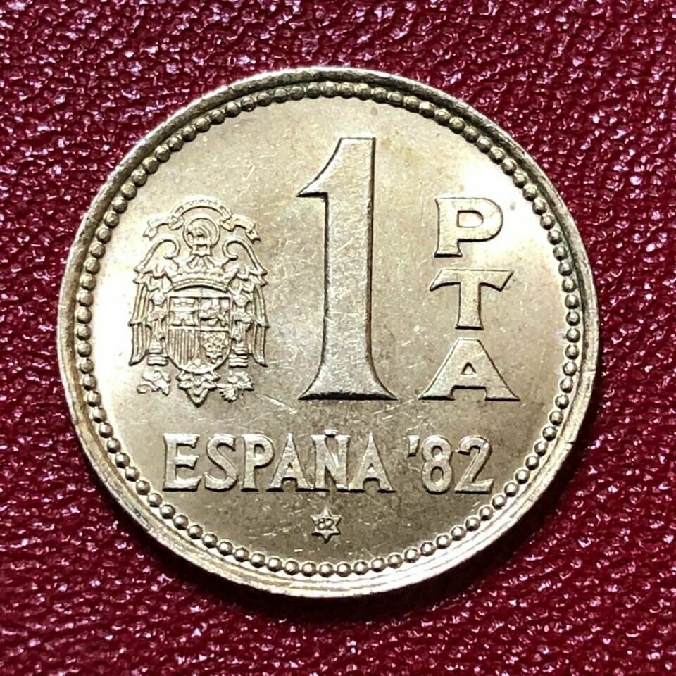 Монета Испания 1 песета 1980 год Чемпионат Мира по Футболу 1982 г #4-5