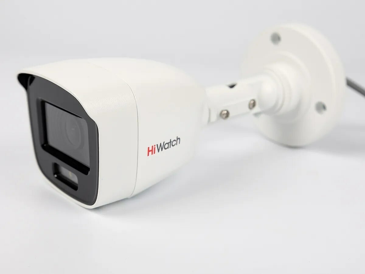 Камера видеонаблюдения HIKVISION HiWatch DS-T200L, 2.8 мм - фото №2