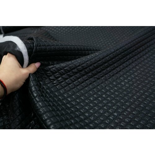 Стежка термо черная в мелкий ромбик 2,08м