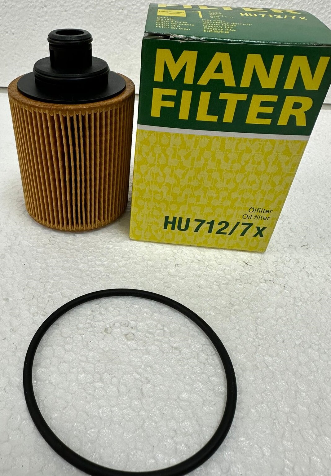 Фильтр масляный MANN-FILTER HU 712/7 X