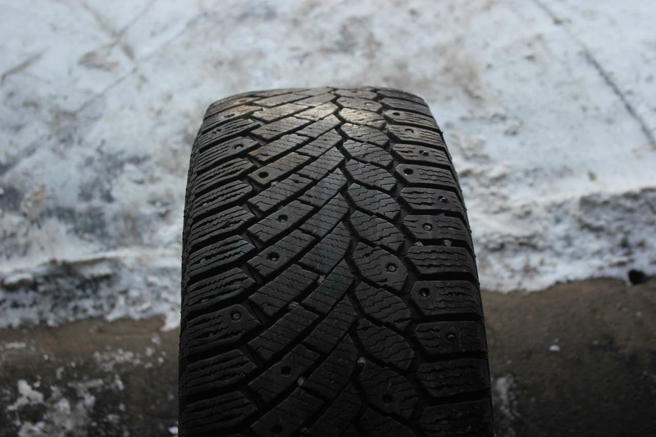 265/65 R17 116T Continental ContiIceContact