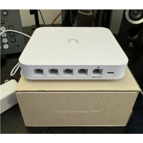 Роутер Unifi Ubiquiti UCG-Ultra Новый 26580₽