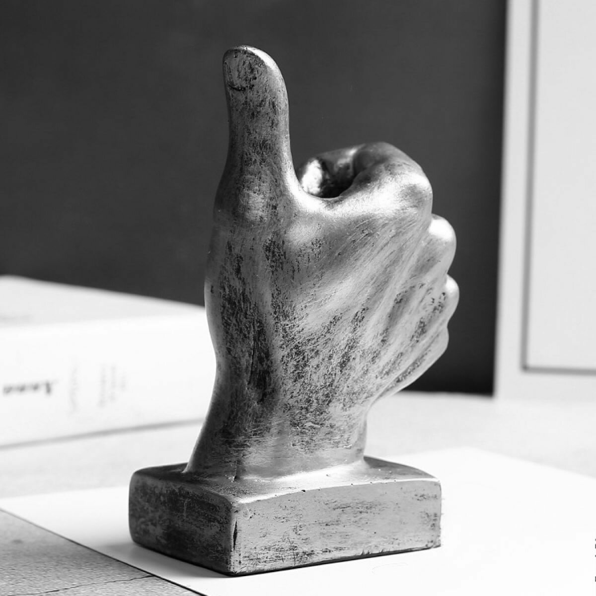 Статуэтка интерьерная Рука Like для декора интерьера — фото 1