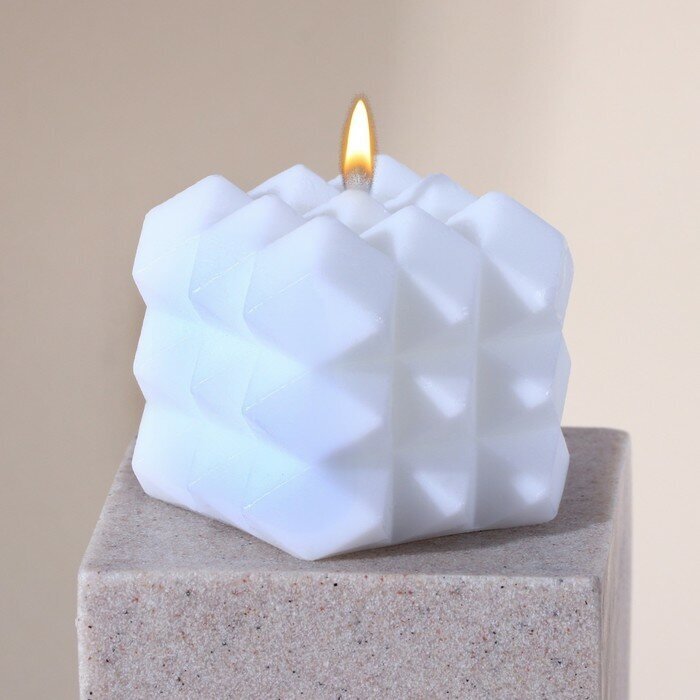Свеча "Геометрия", белая, 5 х 5.5 см 9101376