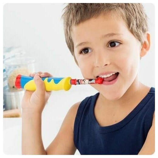 Сменные насадки Oral-B Kids Mickey Mouse, 2 шт EB10S-2 - фотография № 3