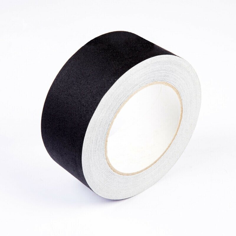 Клейкая лента студийный тейп белого цвета 50 мм х 27 м Fotokvant GP-5027 White gaffer tape