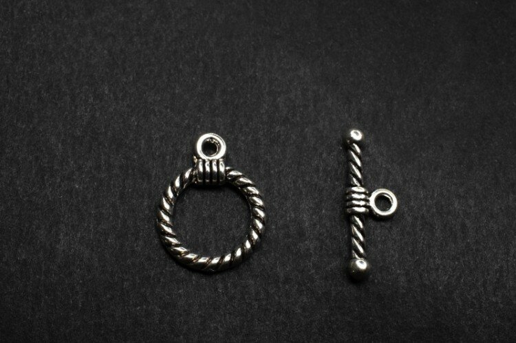 Замок тогл Кольцо витое 18х14х3мм/21х7х3мм отверстие 15мм цвет античное серебро сплав металлов 12-034 2 комплекта