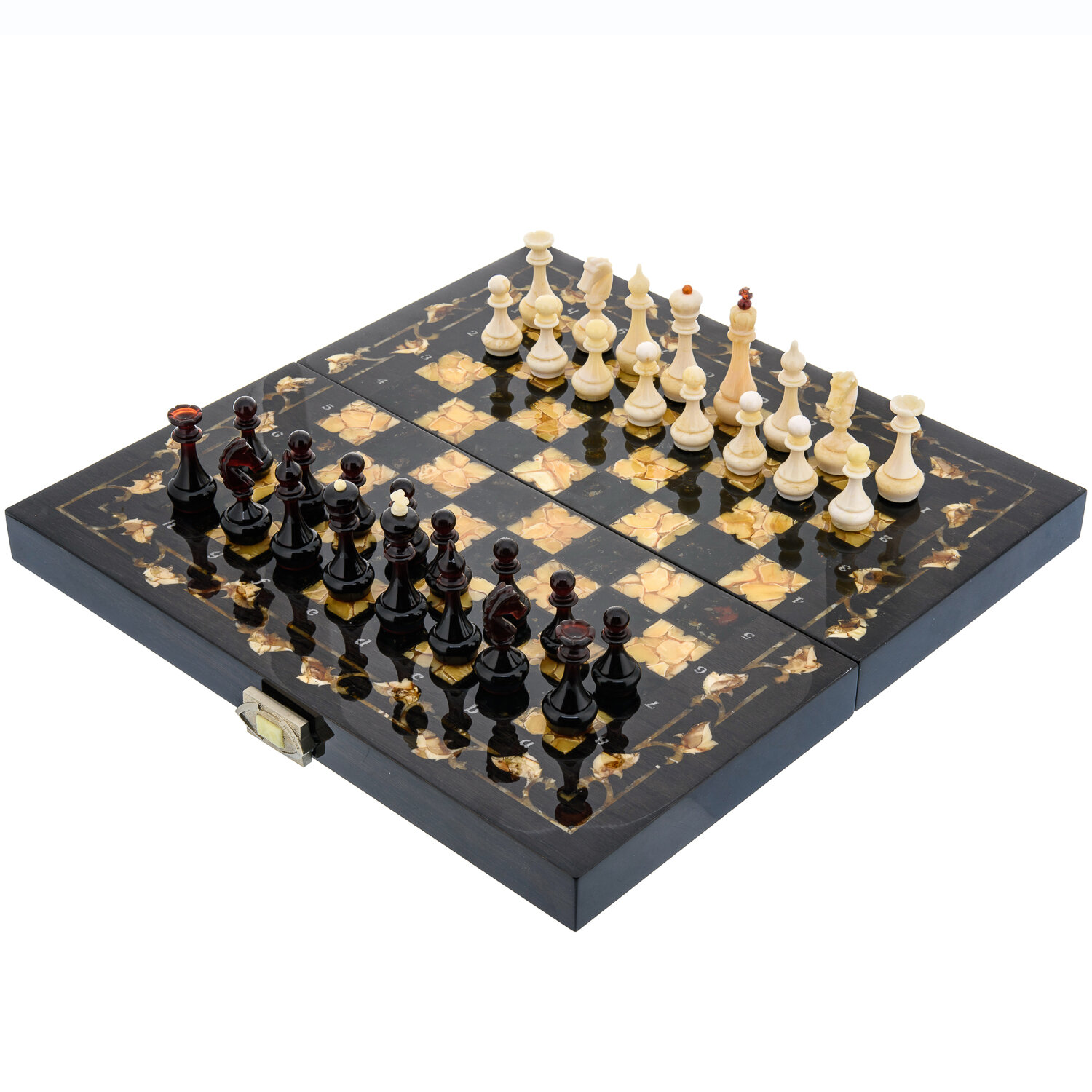 Шахматы деревянные икрустация и фигуры из янтаря "Готика" 56х28 см