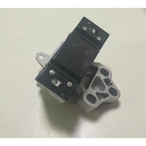 Опора двигателя левая Brilliance V5 16 16V 5MT внедорожник 4084859 9650₽