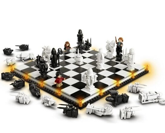 Конструктор Magic Castle серия Гарри Поттер Хогвартс: Волшебные шахматы, 876 деталей
